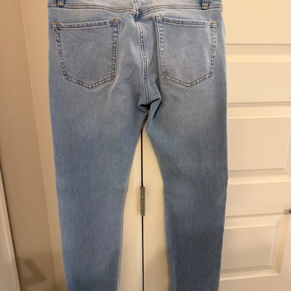 Huckberry Flint and Tinder Light Wash Slim Jeans 31x30 NWOT - Picture 3 of 10